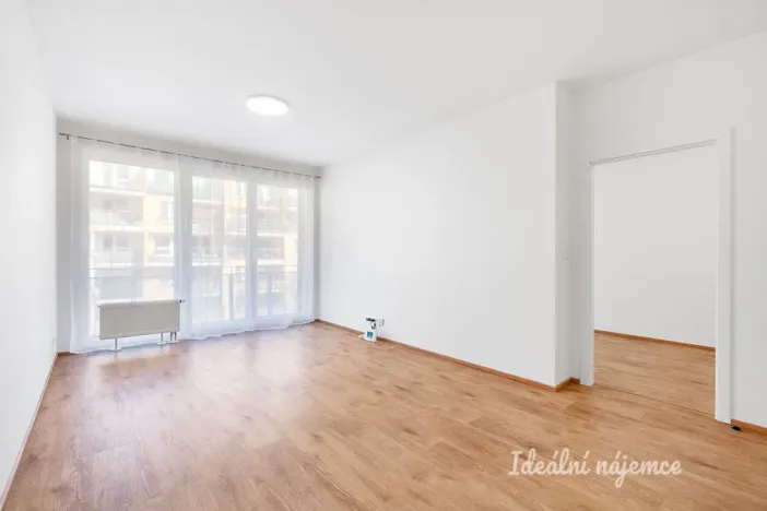 Pronájem bytu 2+kk, Praha - Vysočany, Gerstelova, 52 m2