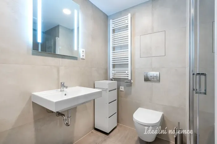 Pronájem bytu 2+kk, Praha - Vysočany, Gerstelova, 52 m2