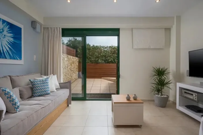 Prodej rodinného domu, Afráta, Řecko, 200 m2