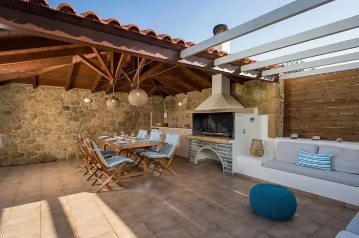 Prodej rodinného domu, Afráta, Řecko, 200 m2