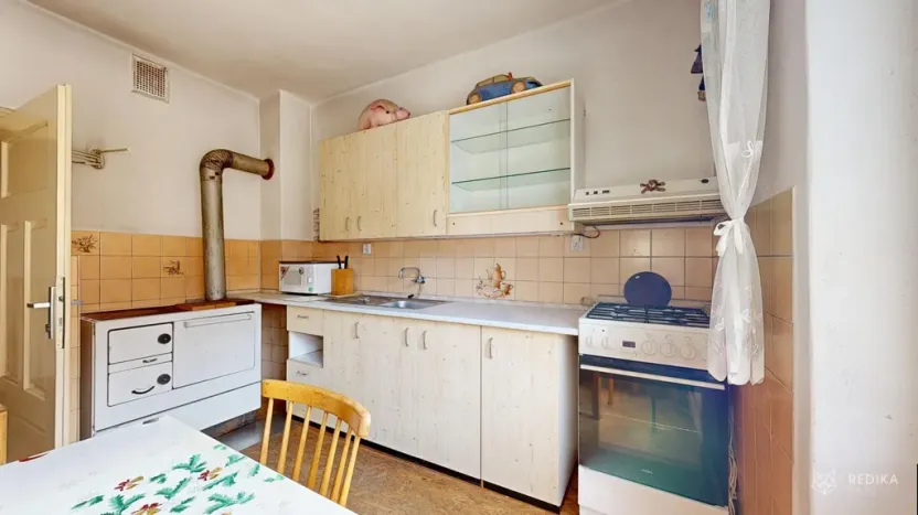 Prodej rodinného domu, Srnín, 408 m2