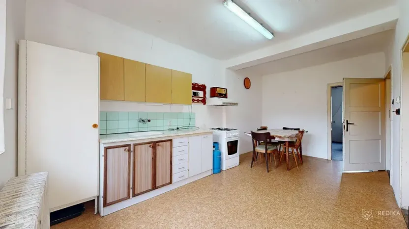 Prodej rodinného domu, Srnín, 408 m2