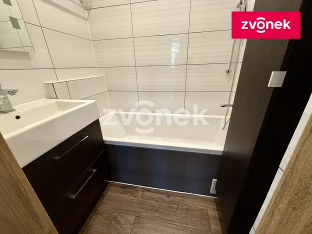 Prodej bytu 3+1, Zlín, třída Svobody, 68 m2