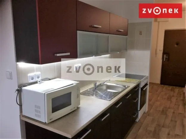 Pronájem bytu 2+1, Zlín, K. Světlé, 60 m2