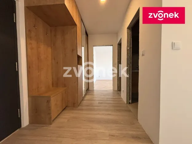 Pronájem bytu 2+1, Zlín - Malenovice, 56 m2