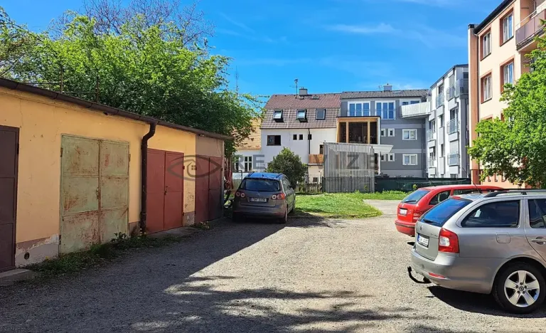 Pronájem garáže, České Budějovice, tř. Čsl. legií, 23 m2