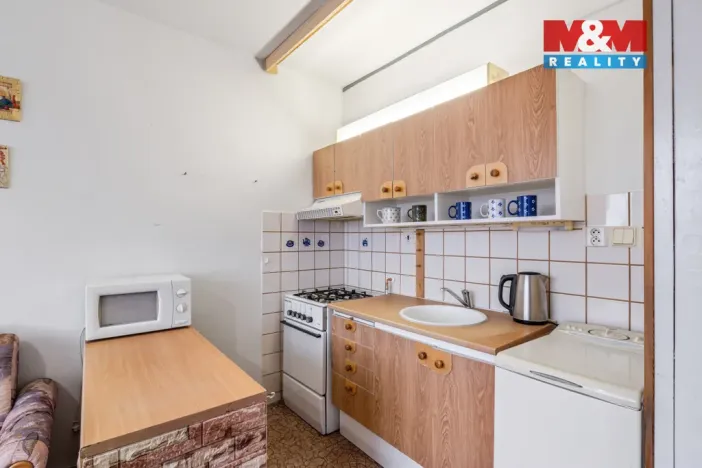 Pronájem bytu 1+1, Ústí nad Labem - Mojžíř, Peškova, 32 m2