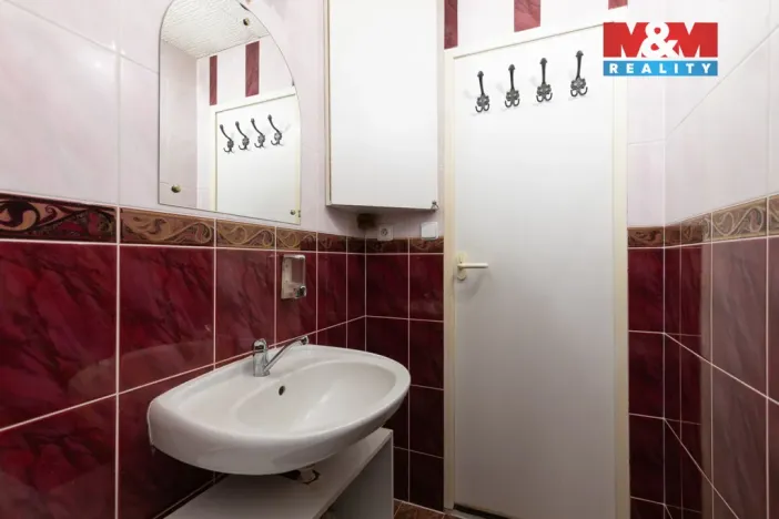 Prodej atypického bytu, Ostrava - Bělský Les, Bohumíra Četyny, 52 m2