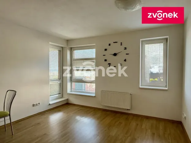 Pronájem bytu 2+kk, Zlín, Zelinova, 53 m2
