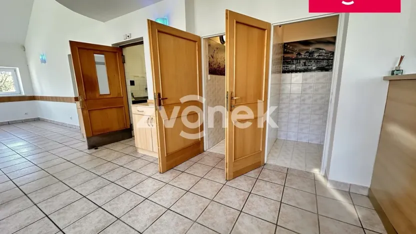 Pronájem restaurace, Zlín, Antonínova, 174 m2