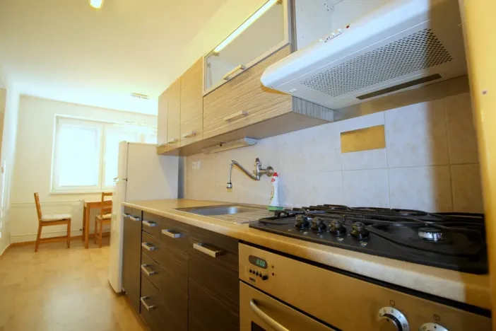 Pronájem bytu 2+1, Zlín, Hluboká, 58 m2