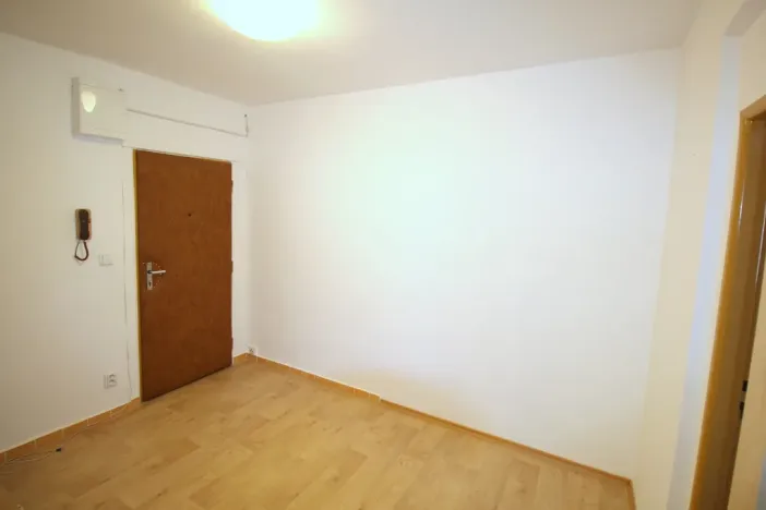 Pronájem bytu 2+1, Zlín, Hluboká, 58 m2