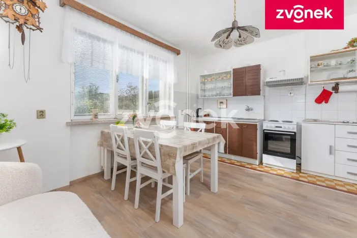 Prodej rodinného domu, Ublo, 300 m2