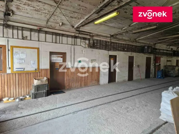 Prodej výrobních prostor, Louka, 2890 m2