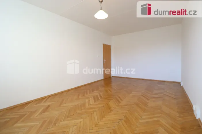 Pronájem bytu 3+1, Ostrov, Jungmannova, 76 m2