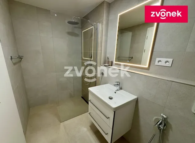 Pronájem bytu 2+kk, Zlín, Smetanova, 57 m2