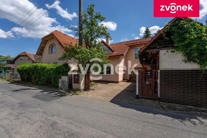 Prodej rodinného domu, Březnice, 207 m2