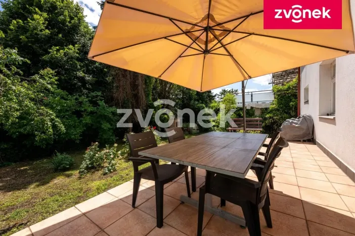 Prodej rodinného domu, Březnice, 207 m2