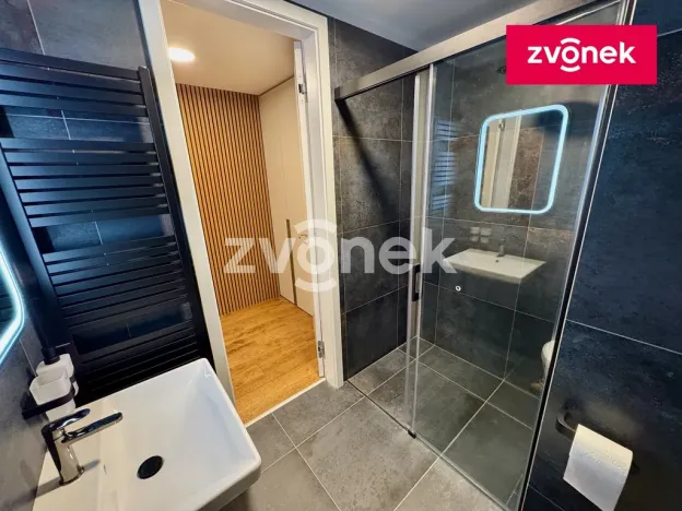 Pronájem bytu 3+kk, Zlín, Nad Stráněmi, 143 m2