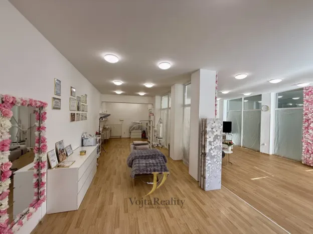 Pronájem obchodního prostoru, Šumperk, Gen. Svobody, 73 m2