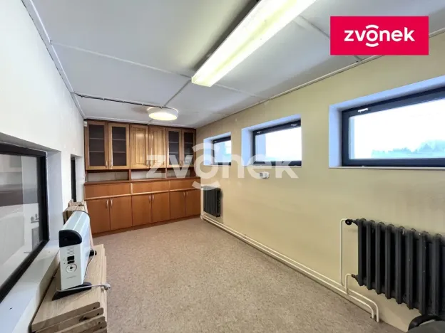 Pronájem skladu, Sazovice, 210 m2