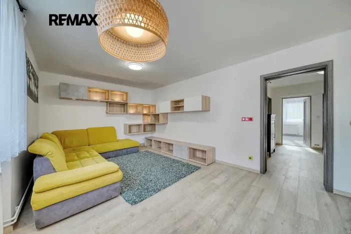 Prodej bytu 4+kk, Křečhoř, 74 m2