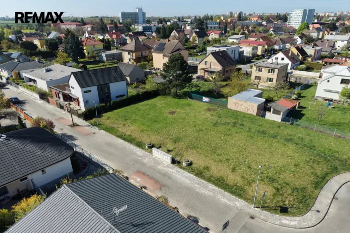 Prodej pozemku pro bydlení, Praha, 590 m2