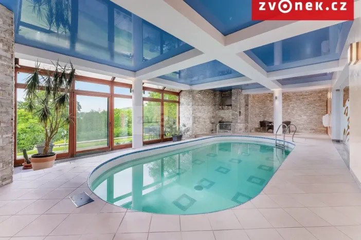 Prodej vily, Hranice, Pod Bílým kamenem, 540 m2