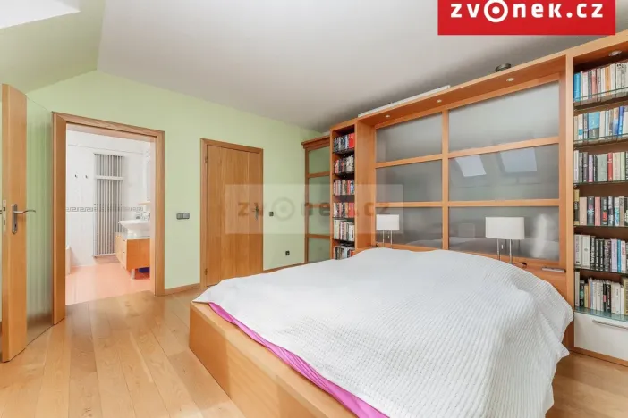 Prodej vily, Hranice, Pod Bílým kamenem, 540 m2