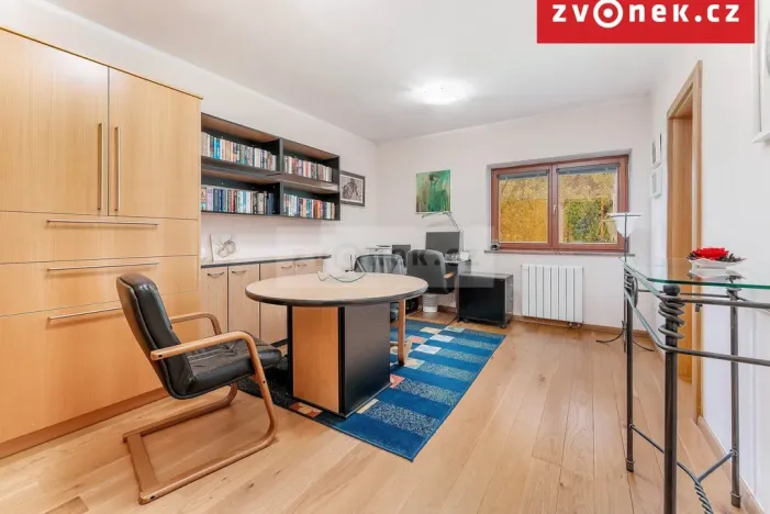 Prodej vily, Hranice, Pod Bílým kamenem, 540 m2