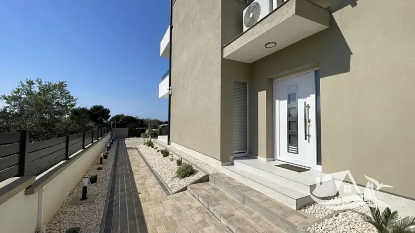 Prodej vily, Tribunj, Chorvatsko, 210 m2