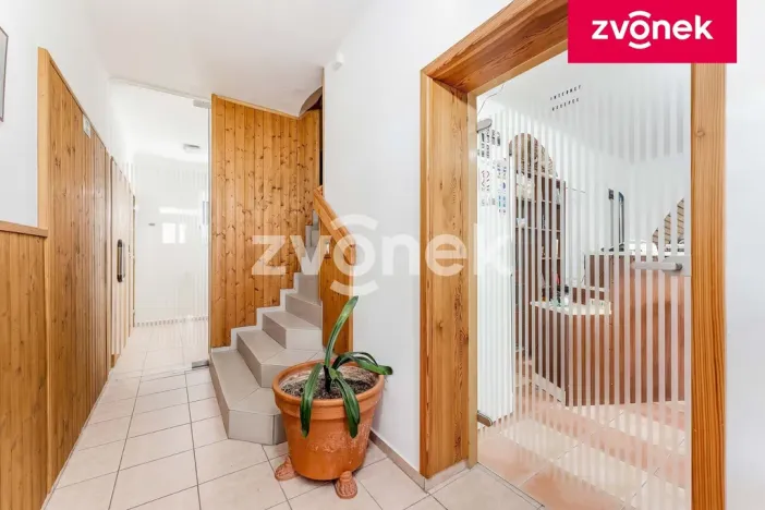 Prodej rodinného domu, Fryšták, Dolnoveská, 400 m2