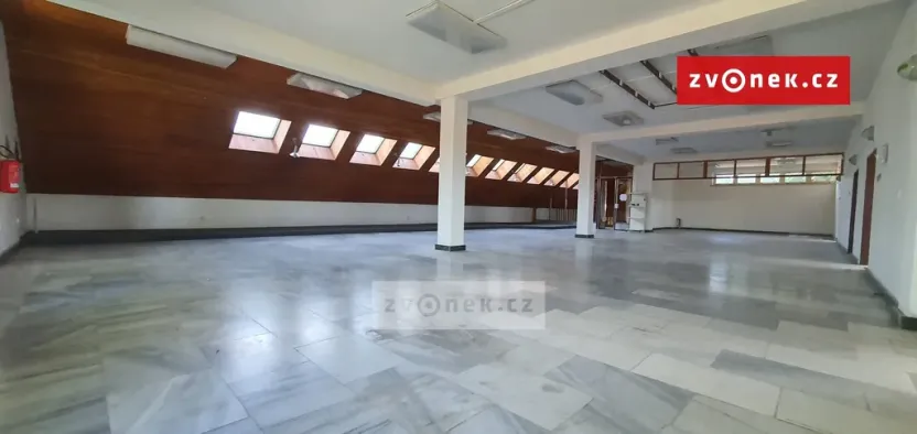 Pronájem obchodního prostoru, Spytihněv, 442 m2