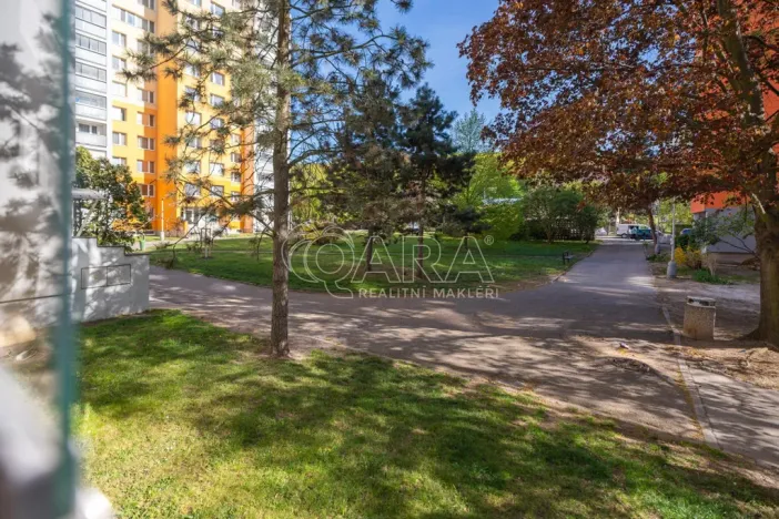 Pronájem bytu 3+kk, Praha - Komořany, Za sídlištěm, 73 m2