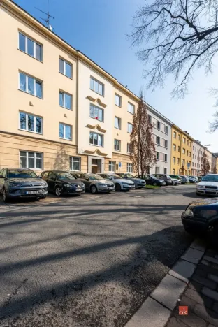 Prodej bytu 1+1, Ostrava - Mariánské Hory, Korunní, 48 m2