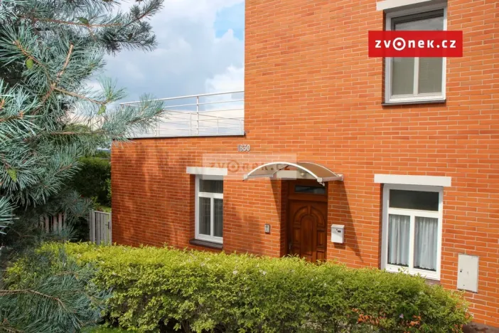 Pronájem rodinného domu, Zlín, Pod Rozhlednou, 200 m2
