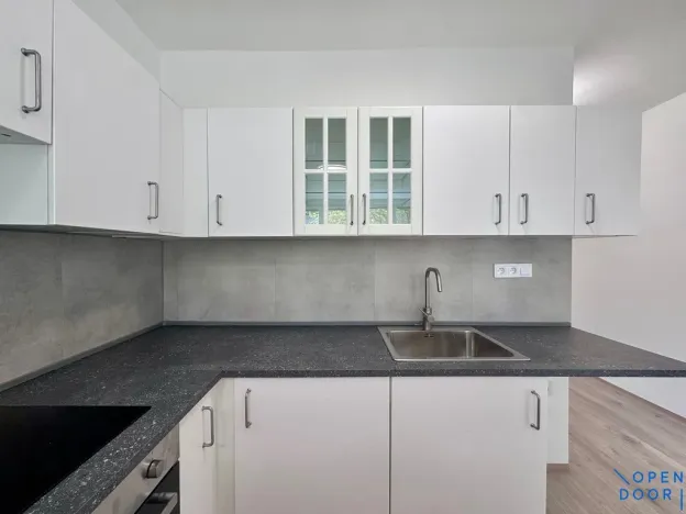 Prodej bytu 1+kk, Meziboří, B. Němcové, 35 m2