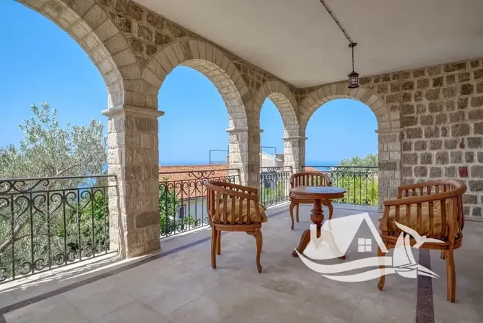 Prodej vily, Rijeka Reževići, Černá Hora, 400 m2