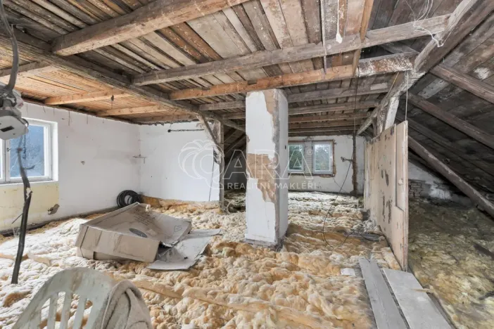 Prodej rodinného domu, Chrást, Vilová, 90 m2