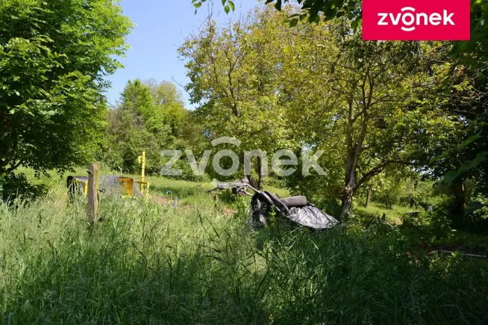 Prodej pozemku pro bydlení, Vsetín, 6879 m2