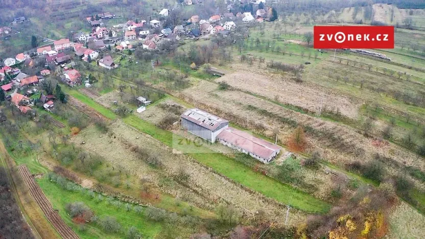 Prodej zemědělského objektu, Študlov, 800 m2