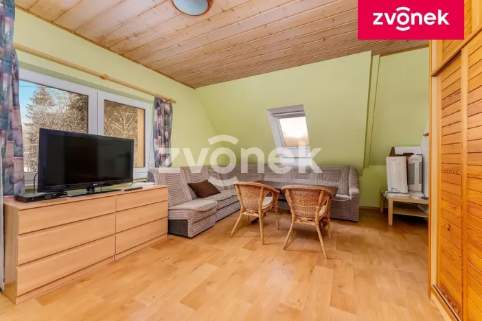 Prodej rodinného domu, Velké Karlovice, 250 m2