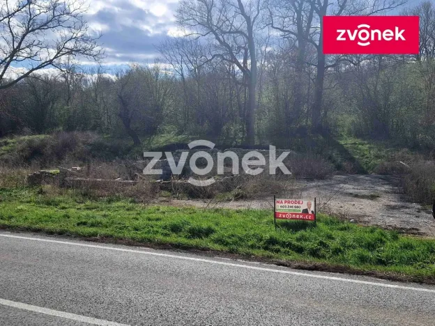 Prodej komerčního pozemku, Velká nad Veličkou, 4667 m2