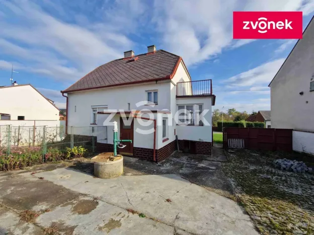Prodej rodinného domu, Břestek, 280 m2