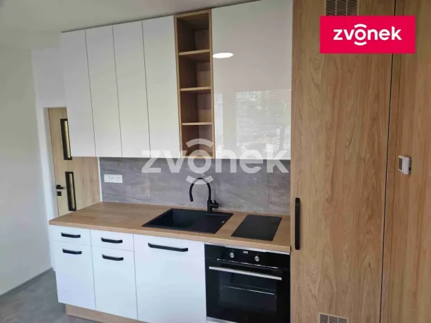 Pronájem bytu 1+1, Uherské Hradiště, 44 m2