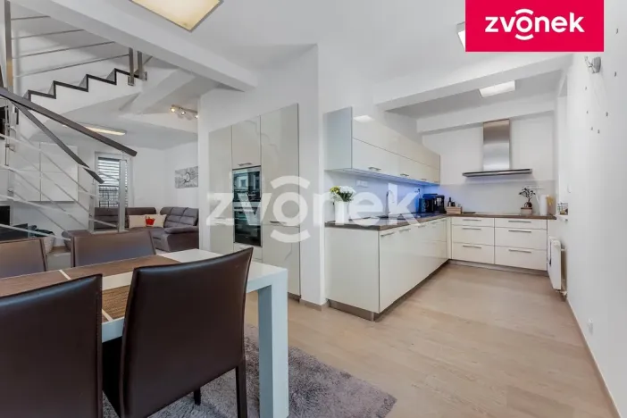 Prodej bytu 3+kk, Uherské Hradiště - Mařatice, 100 m2