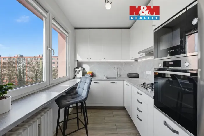 Prodej bytu 3+1, Kladno - Kročehlavy, Havanská, 70 m2