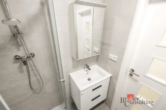 Pronájem bytu 2+kk, Praha - Hodkovičky, Pod lysinami, 41 m2