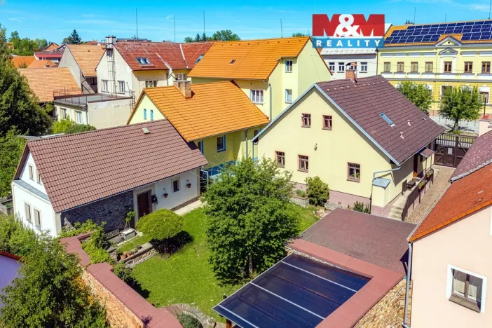 Prodej rodinného domu, Divišov, Horní náměstí, 213 m2