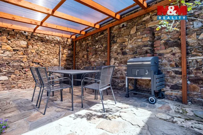 Prodej rodinného domu, Divišov, Horní náměstí, 213 m2